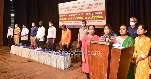 Town Hall16sep
